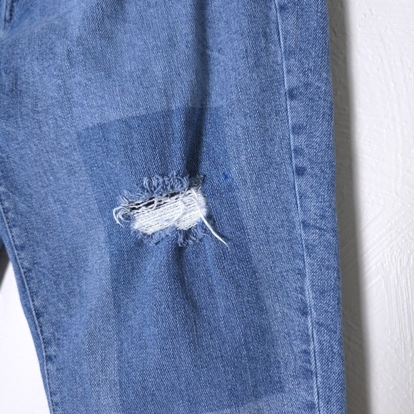 Gap Faux Patchwork Destroyed Girlfriend Jeans Size 28 - Picture 10 of 10